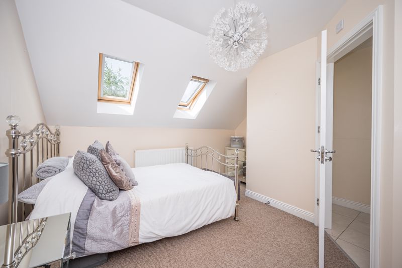 Bedroom- click for photo gallery